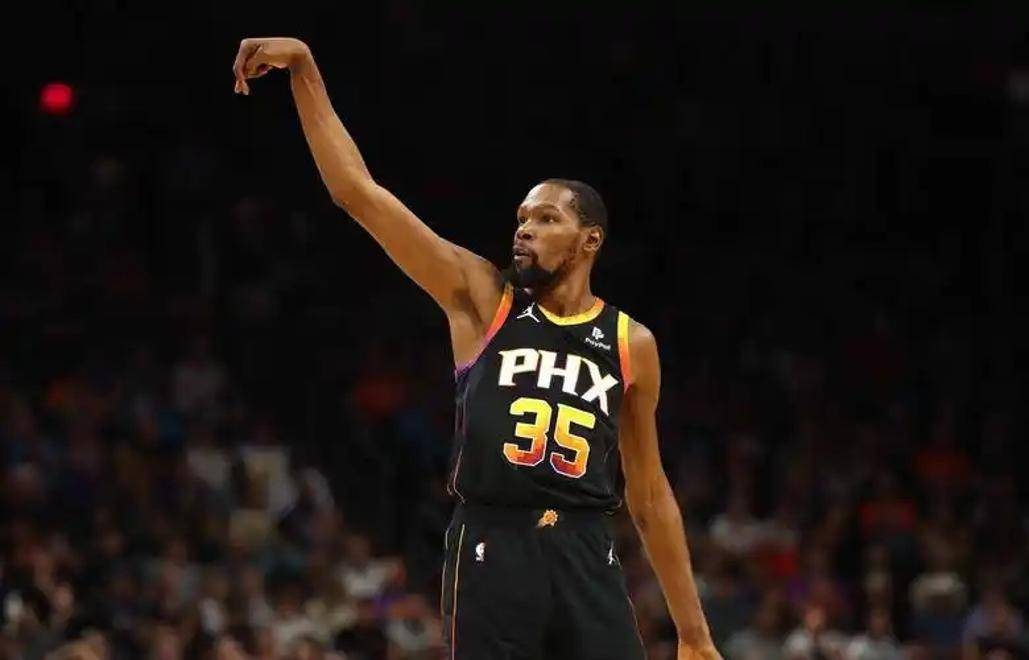 杜兰特赛事官方发布回归赛场新规，老鹰争议不断！